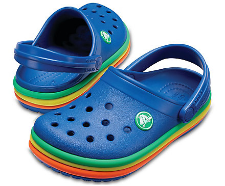 Crocs CB Rainbow Band Clog gyerek papucs